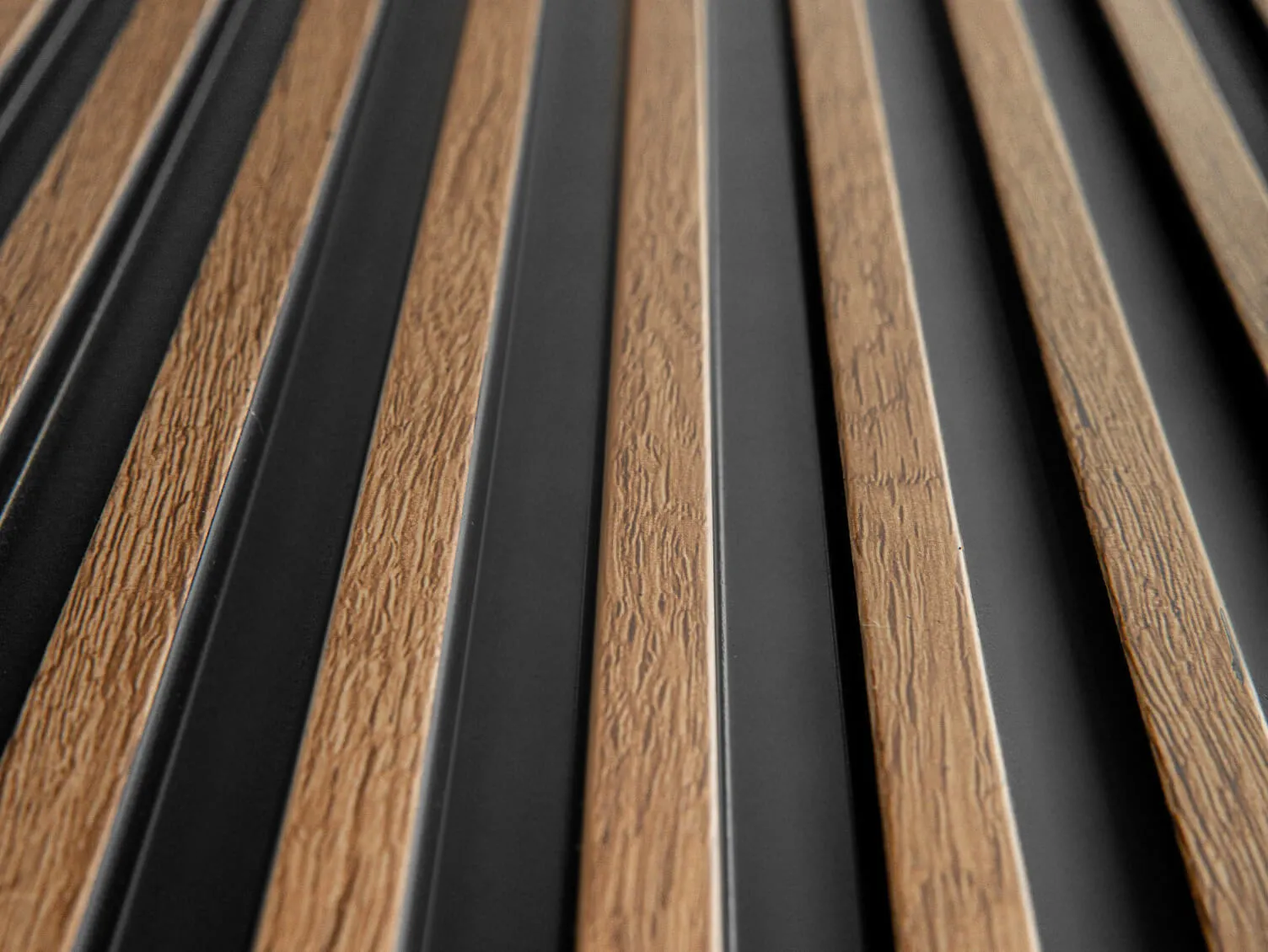 Vandeniui atsparios lamelės L0106 Stretto (2700mm), klasikinis ąžuolas - Image 7